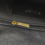 Chanel Quilted Lambskin CC Shoulder Bag (Шанель) — фото 10
