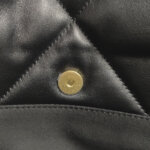 Chanel Quilted Lambskin CC Shoulder Bag (Шанель) — фото 13