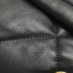 Chanel Quilted Lambskin CC Shoulder Bag (Шанель) — фото 16