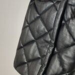Chanel Quilted Lambskin CC Shoulder Bag (Шанель) — фото 20