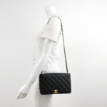 Chanel Quilted Calfskin CC Crossbody (Шанель) — фото 2