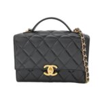 Chanel Quilted Lambskin CC Crossbody (Шанель) — миниатюра 1