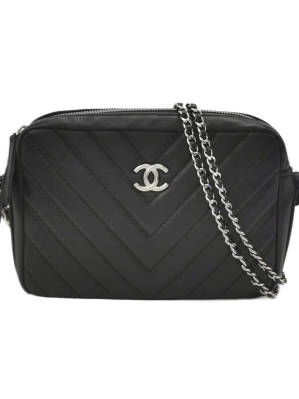 Chanel Quilted Calfskin CC Crossbody (Шанель)