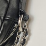 Chanel Quilted Calfskin CC Crossbody (Шанель) — фото 12