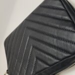 Chanel Quilted Calfskin CC Crossbody (Шанель) — фото 18