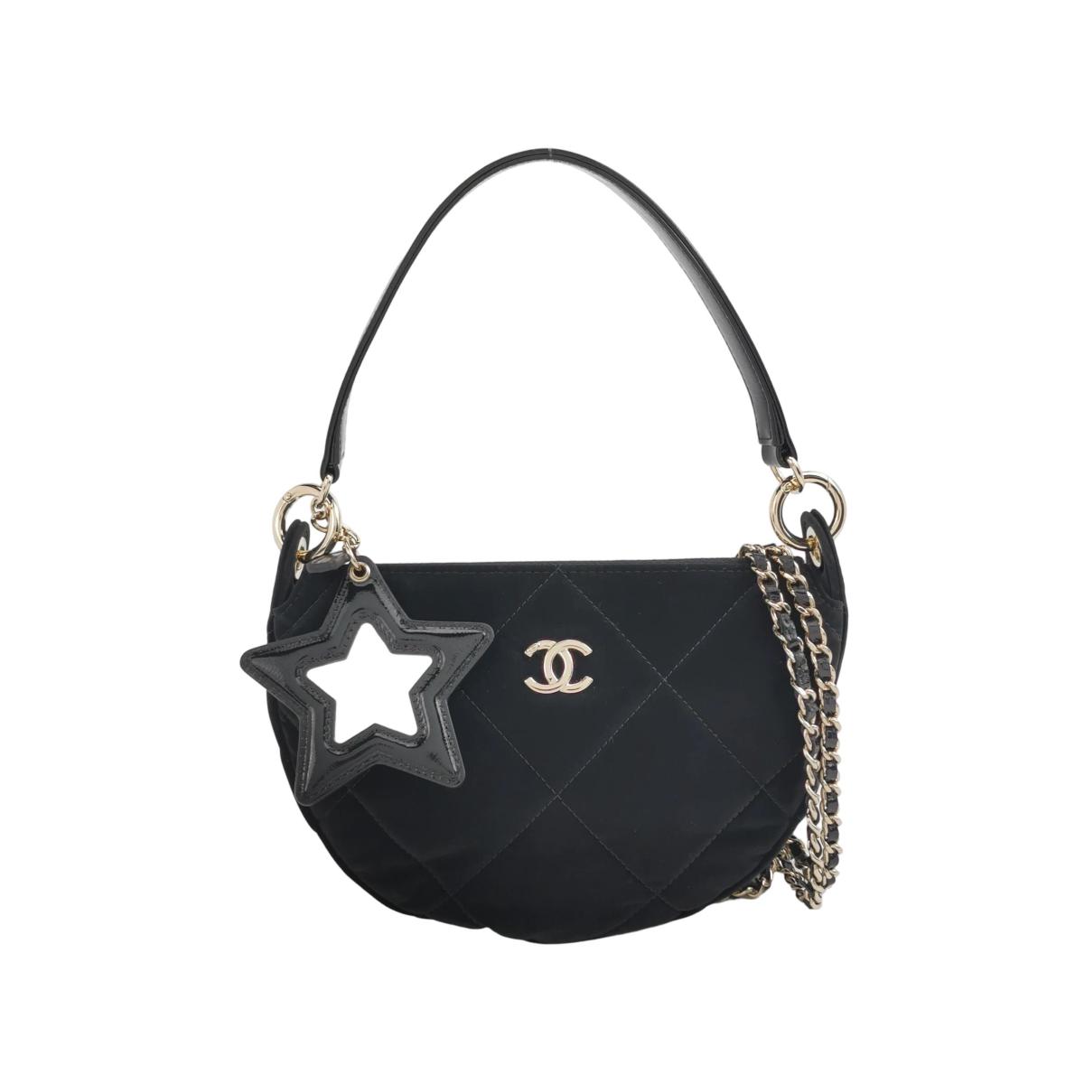 Chanel Quilted Calfskin CC Shoulder Bag (Шанель) — фото 1