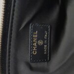 Chanel Quilted Calfskin CC Shoulder Bag (Шанель) — фото 11
