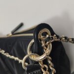 Chanel Quilted Calfskin CC Shoulder Bag (Шанель) — фото 22