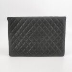 Chanel Quilted Calfskin CC Clutch (Шанель) — фото 4