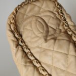 Chanel Quilted Calfskin CC Shoulder Bag (Шанель) — фото 29
