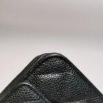 Chanel Quilted Calfskin CC Crossbody (Шанель) — фото 17