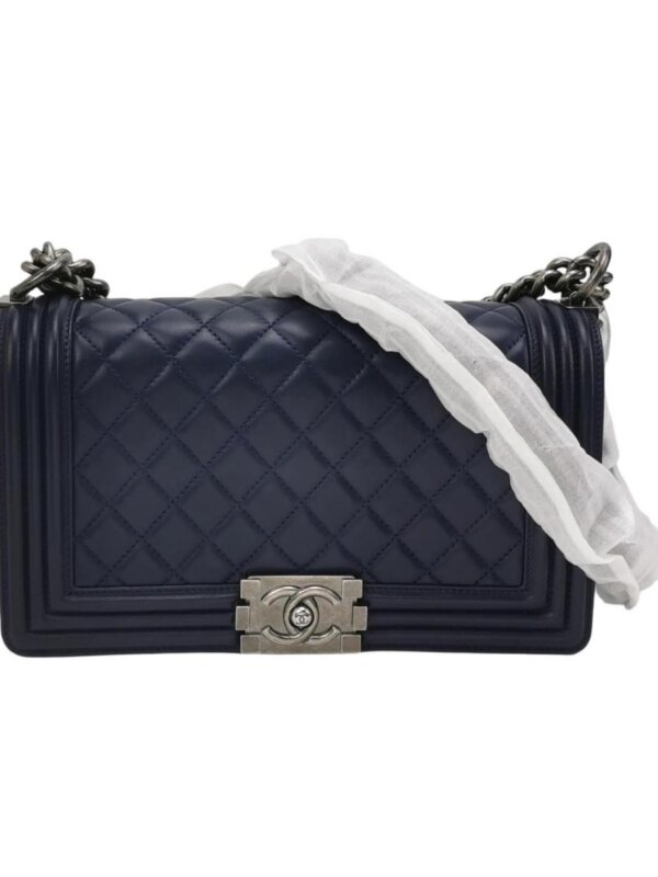 Chanel Leboy