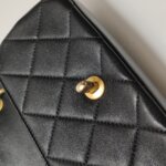 Chanel Quilted Lambskin CC Crossbody (Шанель) — фото 11