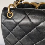 Chanel Quilted Lambskin CC Crossbody (Шанель) — фото 20