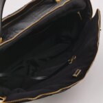 Chanel Quilted Calfskin CC Shoulder Bag (Шанель) — фото 7