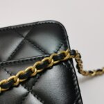 Chanel Quilted Calfskin CC Crossbody (Шанель) — фото 13