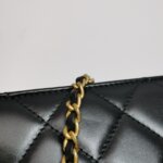 Chanel Quilted Calfskin CC Crossbody (Шанель) — фото 16