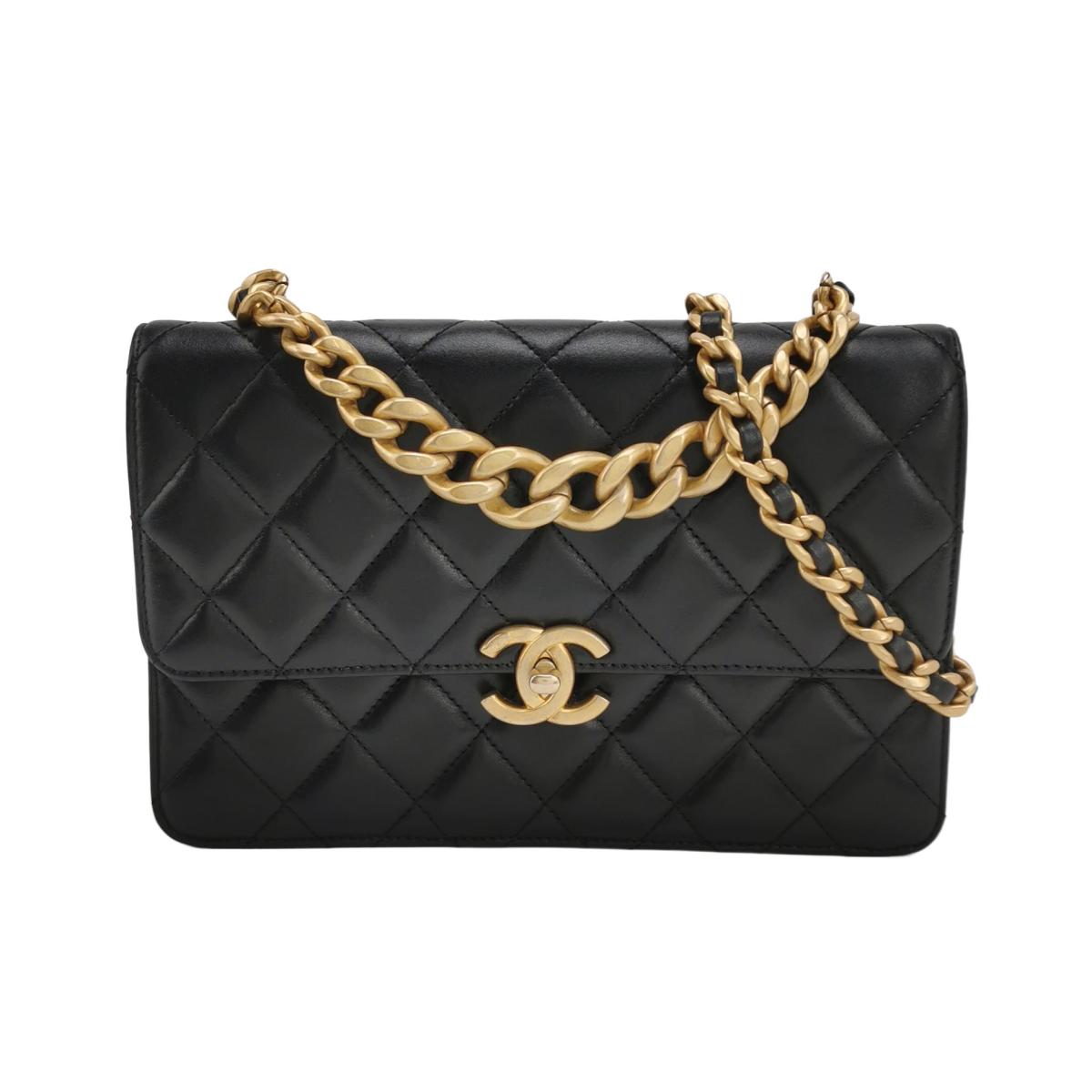 Chanel Quilted Calfskin CC Crossbody (Шанель) — фото 1