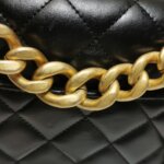 Chanel Quilted Calfskin CC Crossbody (Шанель) — фото 17
