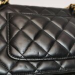 Chanel Quilted Calfskin CC Crossbody (Шанель) — фото 19