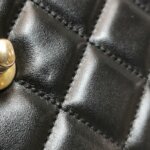 Chanel Quilted Calfskin CC Crossbody (Шанель) — фото 21
