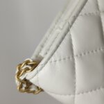 Chanel Quilted Lambskin CC Crossbody (Шанель) — фото 25