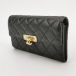 Chanel Quilted Lambskin CC Clutch (Шанель) — фото 2