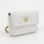 Chanel Quilted Calfskin CC Belt Bag (Шанель) — фото 4