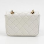 Chanel Quilted Calfskin CC Belt Bag (Шанель) — фото 5