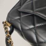 Chanel Quilted Lambskin CC Crossbody (Шанель) — фото 18