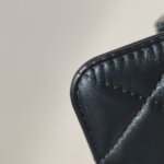 Chanel Quilted Lambskin CC Crossbody (Шанель) — фото 21