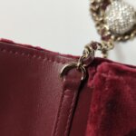 Chanel Quilted CC Shoulder Bag (Шанель) — фото 14