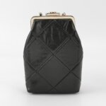 Chanel Quilted Waxed Calfskin Crossbody (Шанель) — фото 5