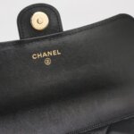 Chanel Quilted Lambskin CC Crossbody (Шанель) — фото 8