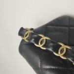 Chanel Quilted Lambskin CC Crossbody (Шанель) — фото 12