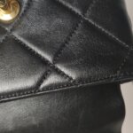 Chanel Quilted Lambskin CC Crossbody (Шанель) — фото 19