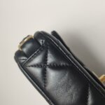 Chanel Quilted Lambskin CC Crossbody (Шанель) — фото 25