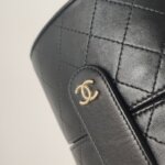 Chanel Quilted Lambskin CC Crossbody (Шанель) — фото 13