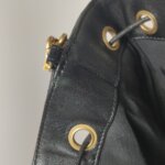 Chanel Quilted Lambskin CC Crossbody (Шанель) — фото 12