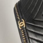 Chanel Quilted Lambskin CC Crossbody (Шанель) — фото 15
