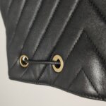 Chanel Quilted Lambskin CC Crossbody (Шанель) — фото 17
