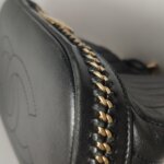 Chanel Quilted Lambskin CC Crossbody (Шанель) — фото 29
