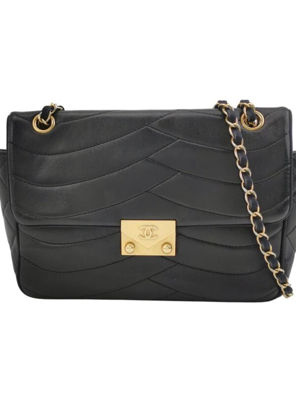 Chanel Quilted Lambskin CC Crossbody (Шанель)