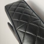 Chanel Quilted Lambskin CC Crossbody (Шанель) — фото 20