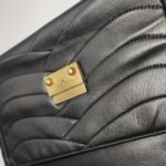 Chanel Quilted Lambskin CC Crossbody (Шанель) — фото 27