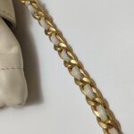 Chanel Quilted Lambskin CC Shoulder Bag (Шанель) — фото 11