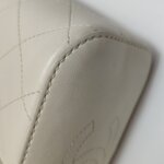 Chanel Quilted Lambskin CC Shoulder Bag (Шанель) — фото 21