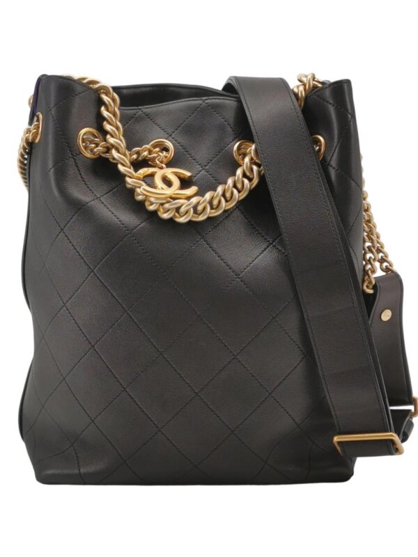 Chanel Quilted Calfskin CC Crossbody (Шанель)