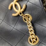 Chanel Quilted Calfskin CC Crossbody (Шанель) — фото 18