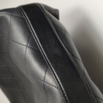 Chanel Quilted Calfskin CC Crossbody (Шанель) — фото 24
